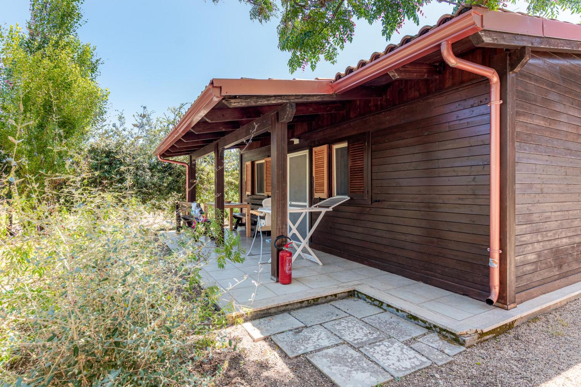 Bio Agriturismo Salos 阿利米尼 外观 照片