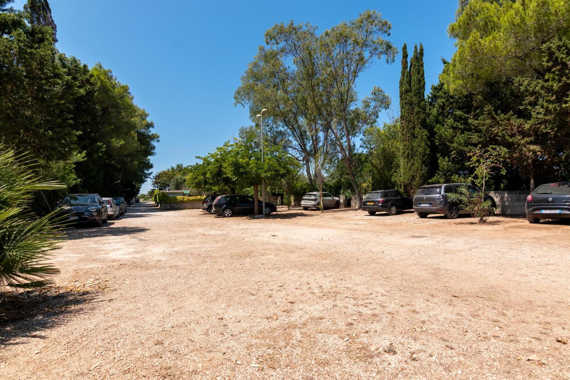Bio Agriturismo Salos 阿利米尼 外观 照片