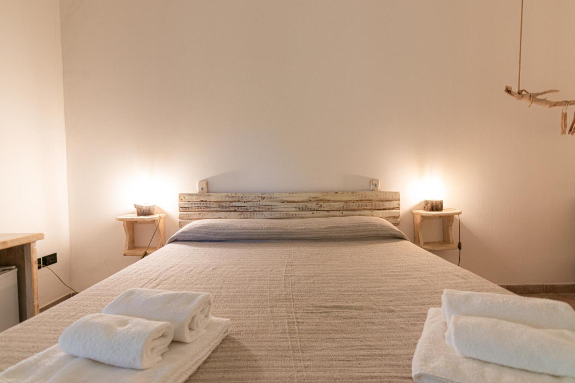Bio Agriturismo Salos 阿利米尼 外观 照片