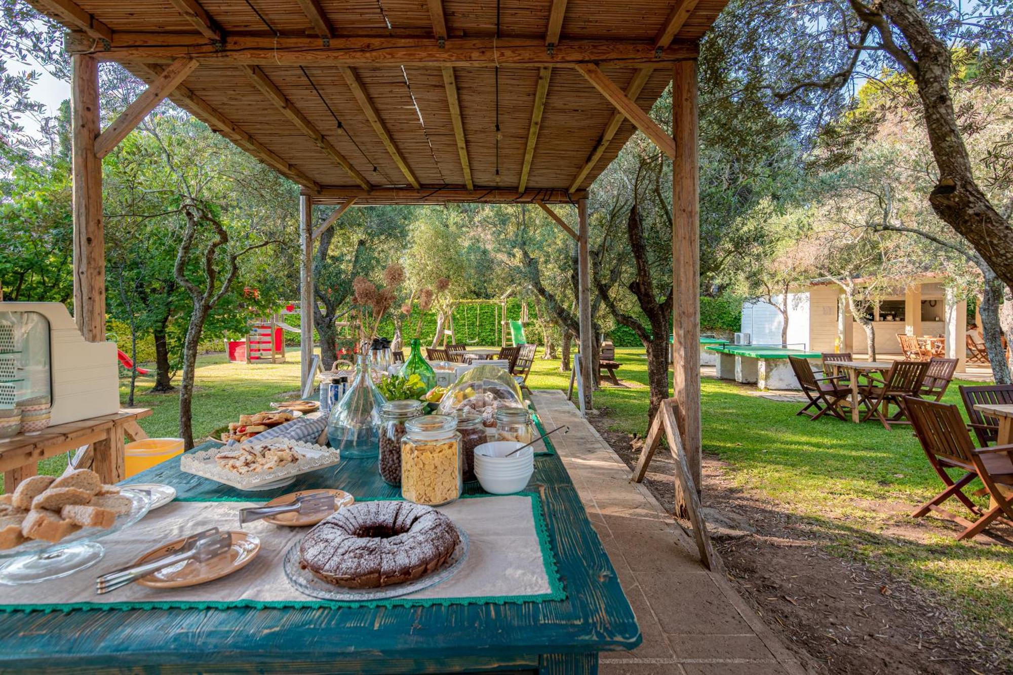 Bio Agriturismo Salos 阿利米尼 外观 照片