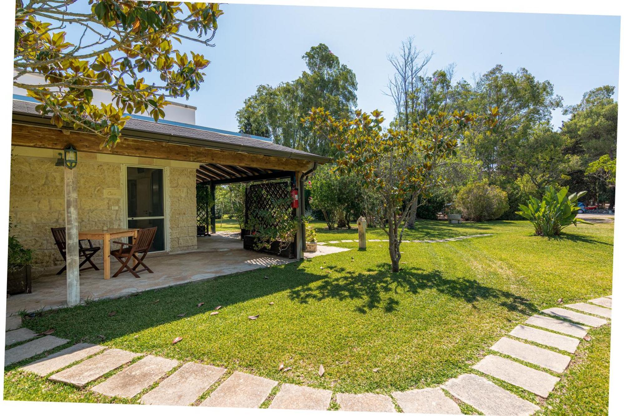 Bio Agriturismo Salos 阿利米尼 外观 照片